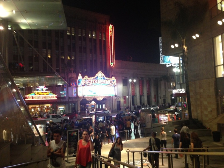 Look at these people who are crazy, it is crazy, am I crazy?